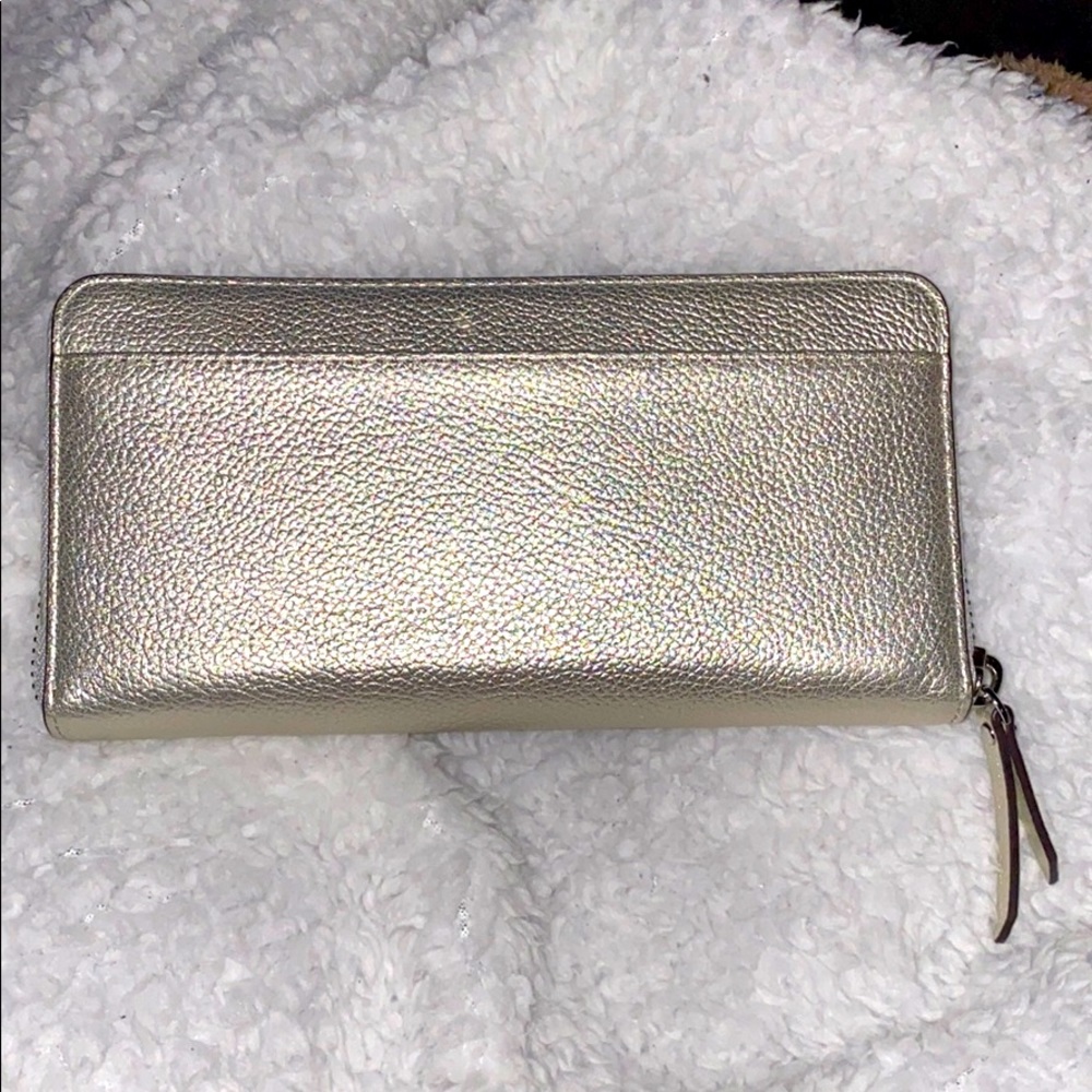 Kate Spade Wallet - Picture 2 of 5